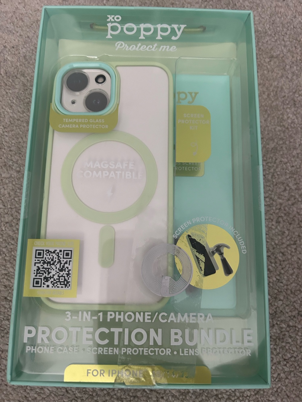 Xo Poppy Mint Green MagSafe-Compatible Phone Case & Camera Protection Bundle